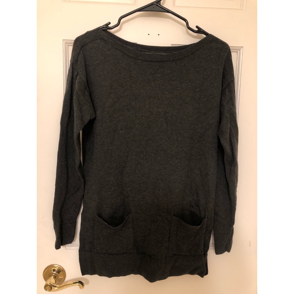 Gray sweater with pockets